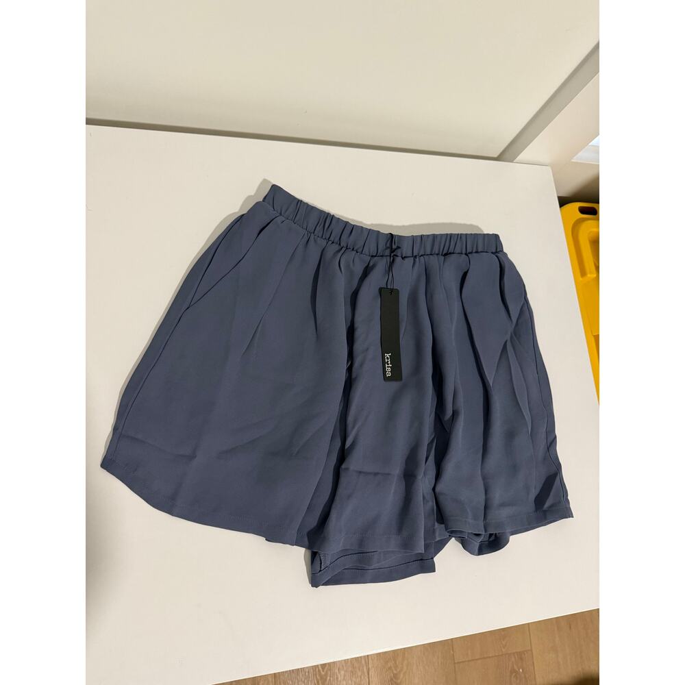 $150 New Krisa Revolve Flounce Shorts - Blue - XS
